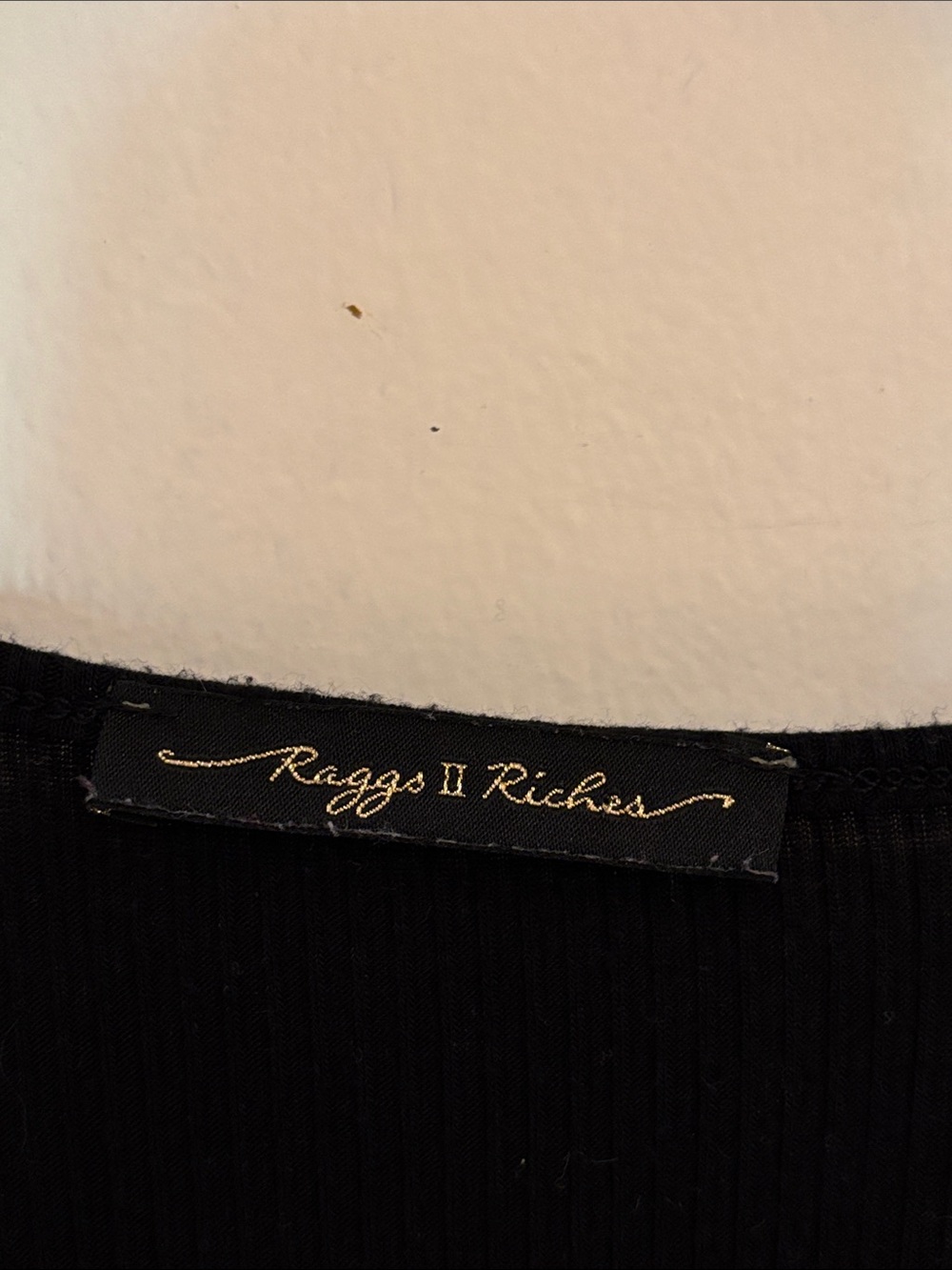 🎱 Raggs II Riches Ribbed Knit Blouse - Picture 4 of 5